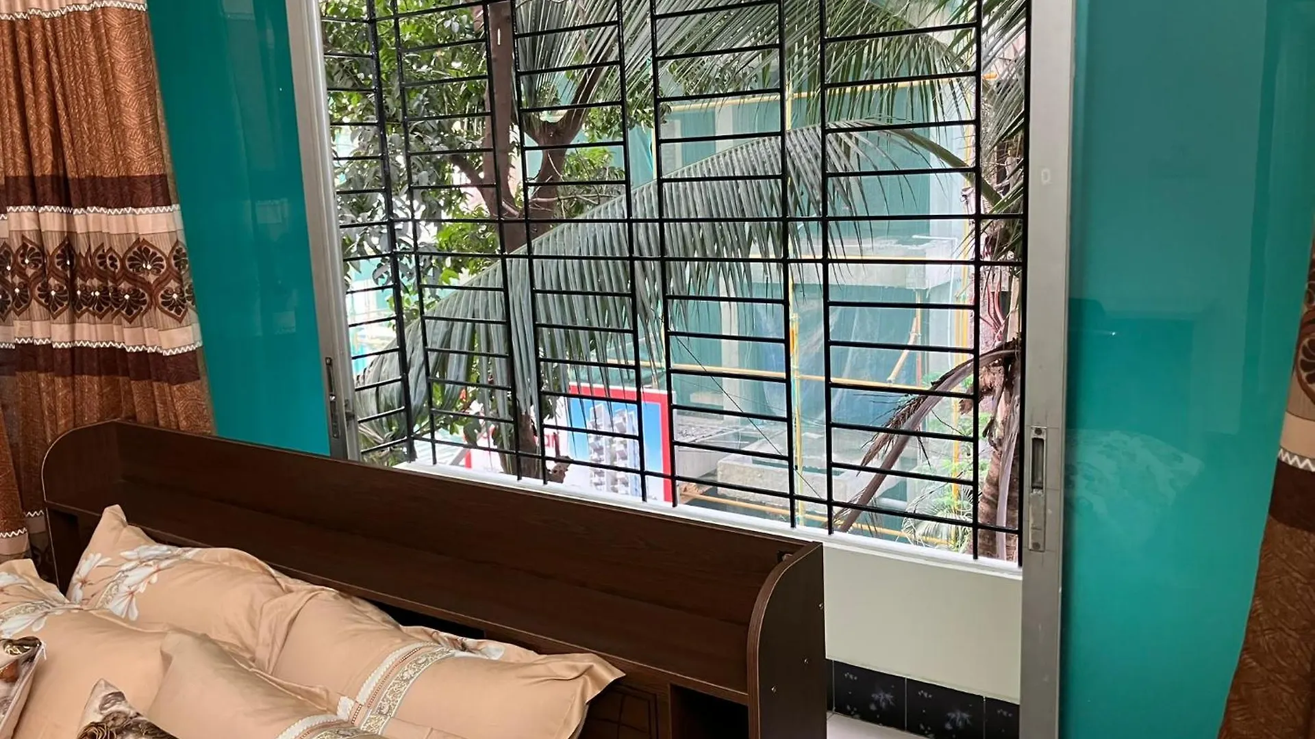 Tranquil Luxury In Niketon, Gulshan Dhaka Bangladesh
